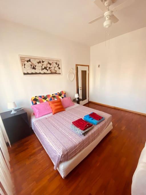 Lovely Flat, Super Connected To The Centre,Wifi,4P Милано Екстериор снимка