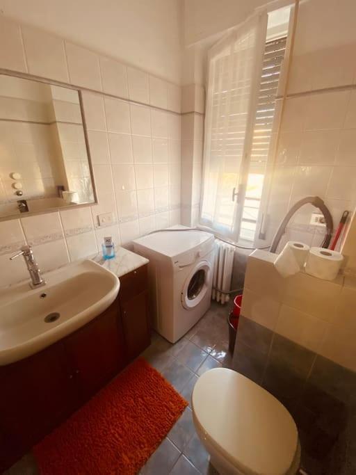 Lovely Flat, Super Connected To The Centre,Wifi,4P Милано Екстериор снимка