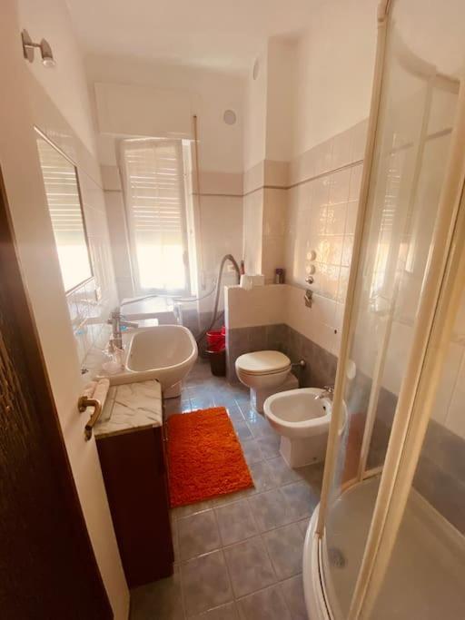 Lovely Flat, Super Connected To The Centre,Wifi,4P Милано Екстериор снимка
