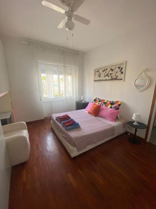 Lovely Flat, Super Connected To The Centre,Wifi,4P Милано Екстериор снимка